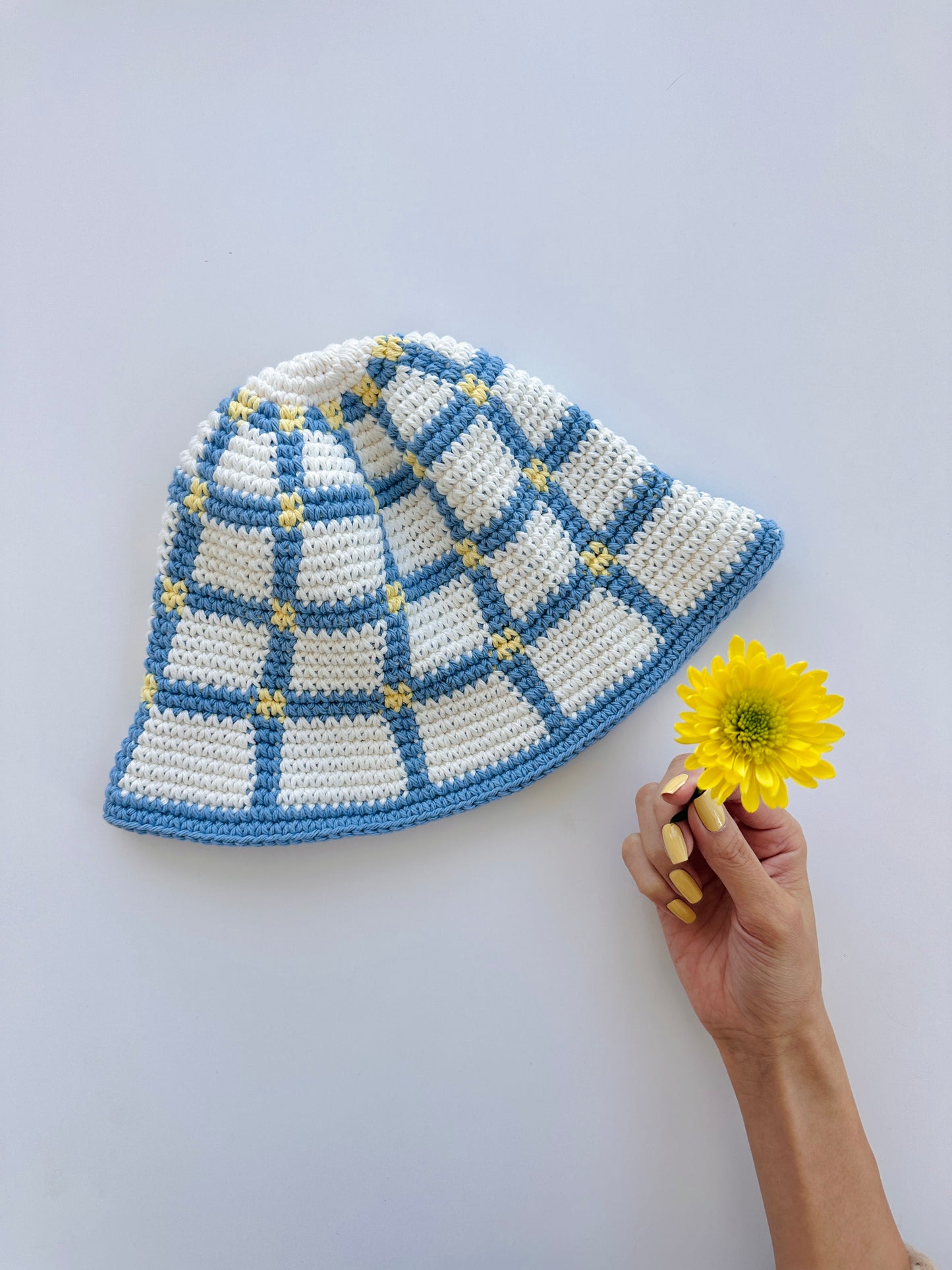 Daphne Grid Bucket Hat Pattern