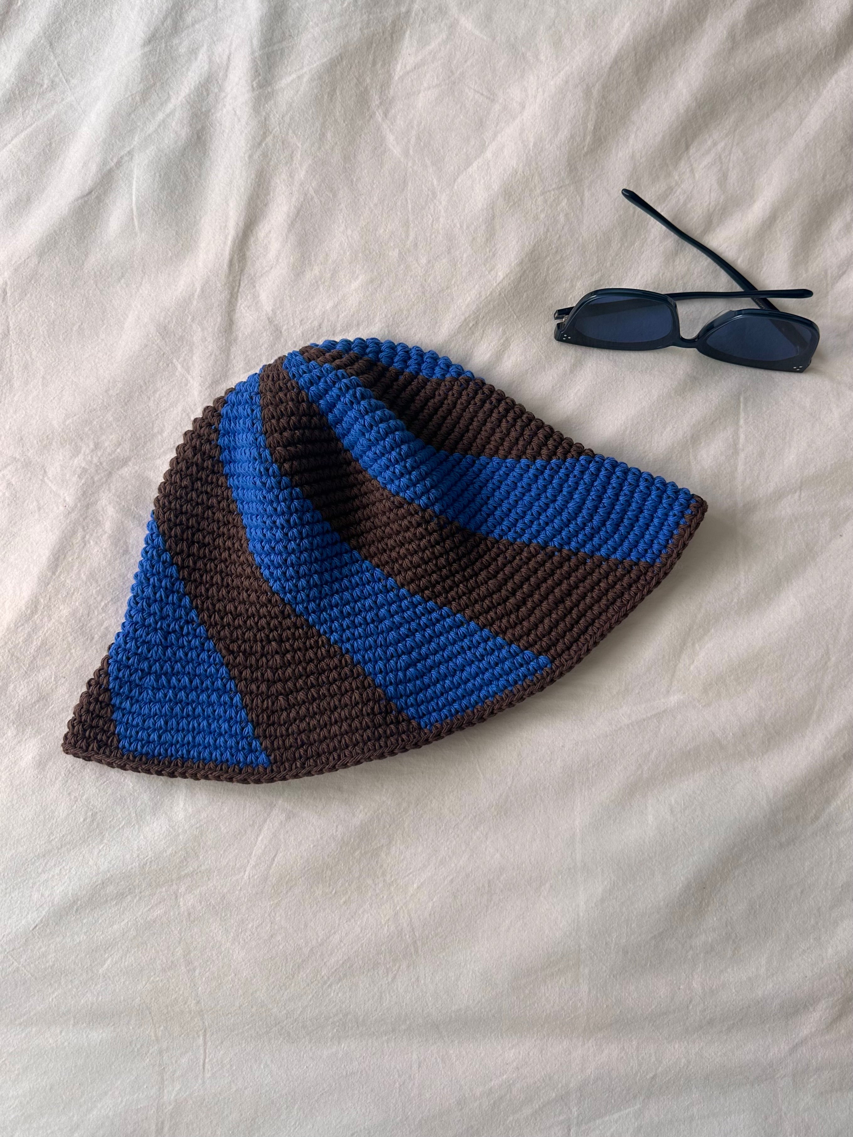 Swirly Bucket Hat Pattern – Solly's Library
